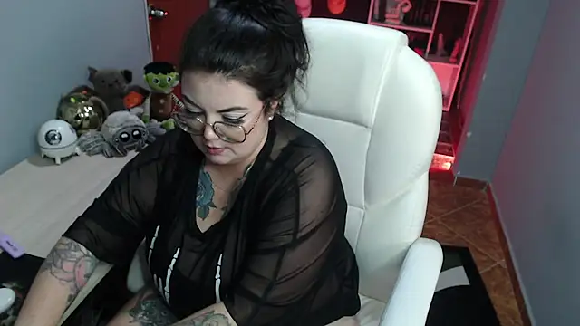 juliette rd online show from 12/25/24, 12:37