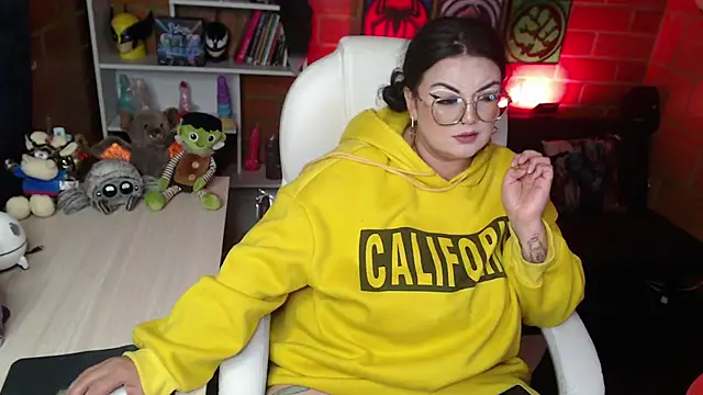 juliette rd online show from 01/08/25, 01:31