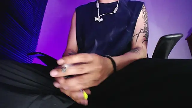 zacwatson  online show from 03/24/26, 02:16