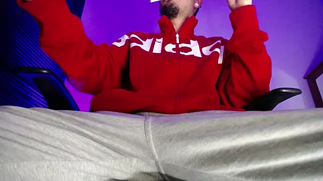 zacwatson  online show from 05/13/26, 01:14