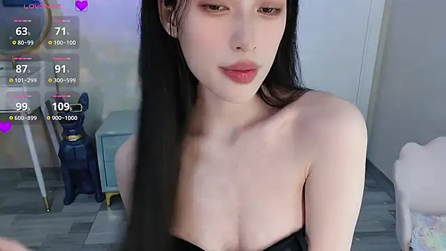 Aurora 99 online show from 12/17/24, 09:05