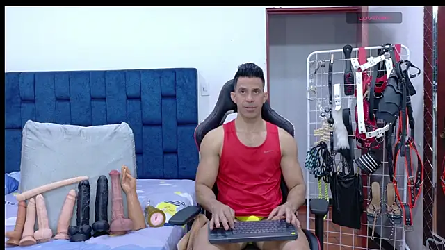 JoseRumbero26 online show from 05/07/26, 01:44