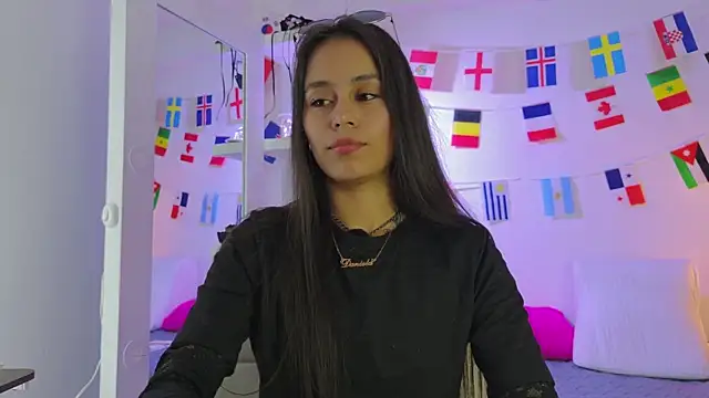 thamaral1 online show from 07/24/26, 11:25