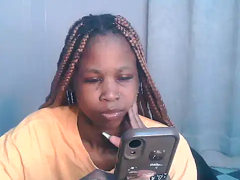 Snapshot of SexxyTerry chatting on 10/06/25, 12:13 SexxyTerry online show from 10/06/25, 12:13