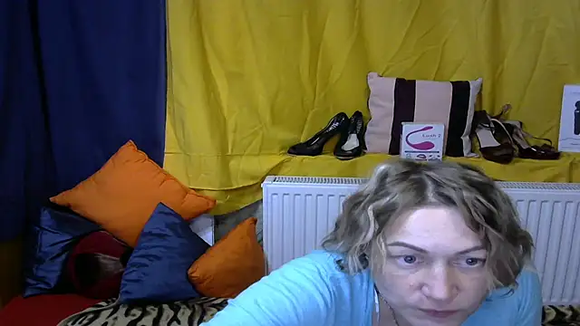 wLESLYMOSw online show from 01/17/25, 03:11