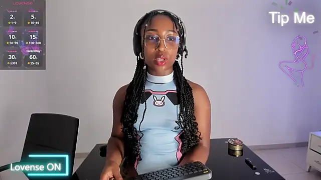 EmmaSanzz  online show from 02/22/25, 02:41