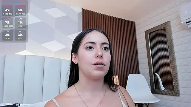 Julietasantos   online show from 10/20/25, 06:19