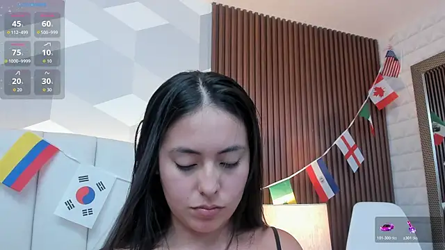 Snapshot of Julietasantos__ chatting on 06/24/26, 06:18 Julietasantos online show from 06/24/26, 06:18