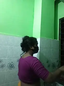 Snapshot of Kotha_-Moni chatting on 12/05/24, 12:22 Kotha -Moni online show from 12/05/24, 12:22