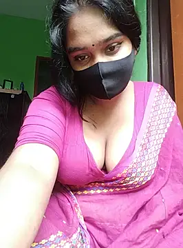 Snapshot of Kotha_-Moni chatting on 12/10/24, 04:13 Kotha -Moni online show from 12/10/24, 04:13