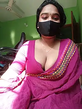 Snapshot of Kotha_-Moni chatting on 12/23/24, 04:33 Kotha -Moni online show from 12/23/24, 04:33