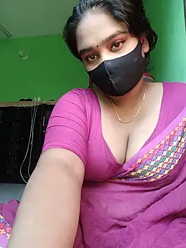 Snapshot of Kotha_-Moni chatting on 12/23/24, 09:38 Kotha -Moni online show from 12/23/24, 09:38