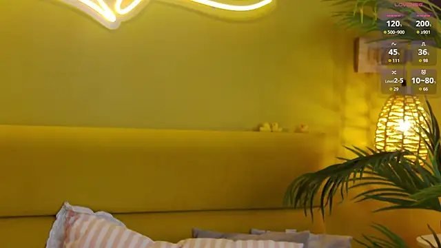 lessysweety online show from 04/17/26, 03:20