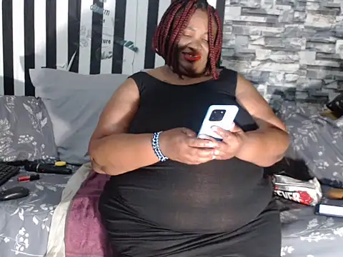 BigHotMatureXx online show from 01/17/26, 11:41