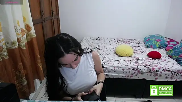 susana2523 online show from 11/06/25, 04:35