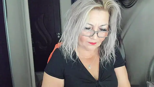 IryshAlice online show from 10/03/25, 12:51