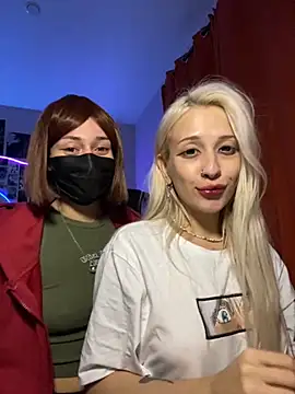 Dooubletroublee online show from 09/09/25, 12:21