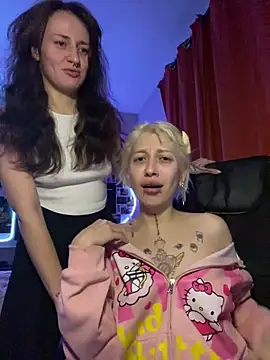 Dooubletroublee online show from 11/29/25, 12:02