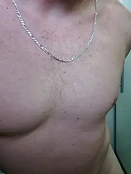 edygaucho3 online show from 10/21/25, 12:39