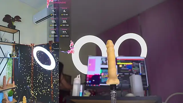 KateBleare online show from 01/26/25, 04:09