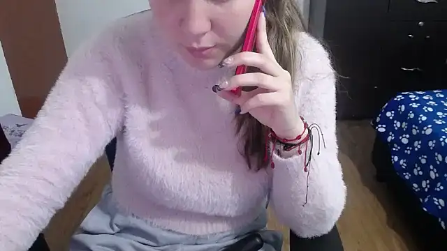 Snapshot of Luna_girlhot_ chatting on 02/21/25, 01:33 Luna girlhot online show from 02/21/25, 01:33