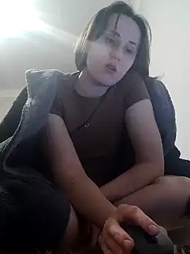 emeli moon online show from 12/25/24, 11:31