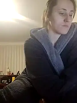 emeli moon online show from 01/02/25, 06:56