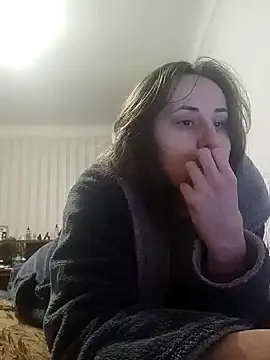 emeli moon online show from 01/28/25, 09:08