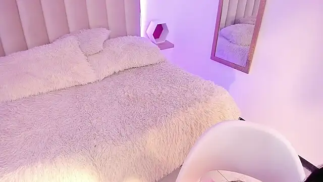 Misslinda  online show from 02/12/25, 09:10