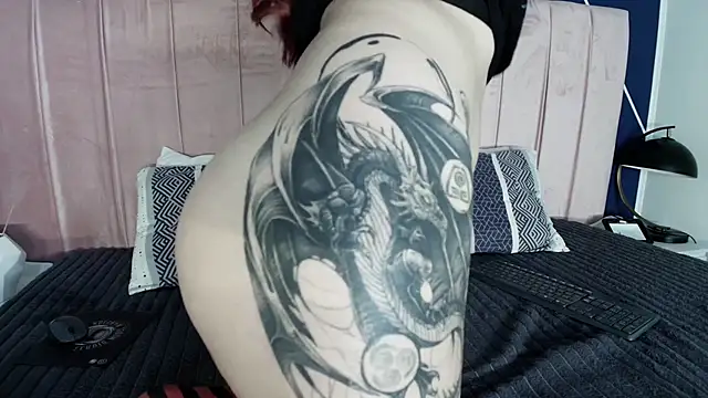 Adeelinee online show from 03/20/25, 11:02