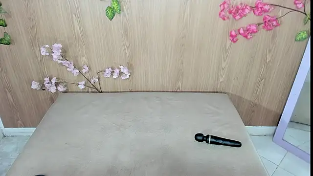 jenelotizz06 online show from 03/08/26, 02:04