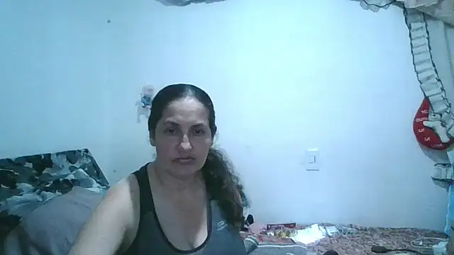 ximenajimenez online show from 11/18/25, 10:36