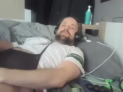 Snapshot of Prehistorixxx2686 chatting on 01/30/25, 08:11 Prehistorixxx2686 online show from 01/30/25, 08:11