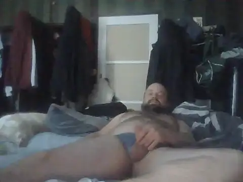 Snapshot of Prehistorixxx2686 chatting on 10/13/25, 01:33 Prehistorixxx2686 online show from 10/13/25, 01:33