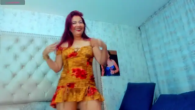 Victoriarouss- online show from 10/13/25, 10:10