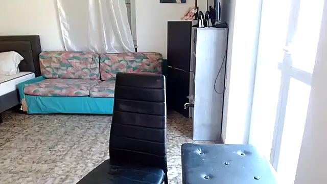 danasantoreal online show from 03/31/26, 08:04