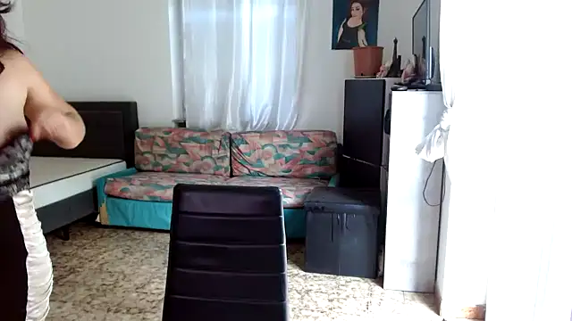 danasantoreal online show from 06/19/26, 07:12