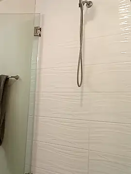 El Gizmo online show from 03/19/25, 05:30