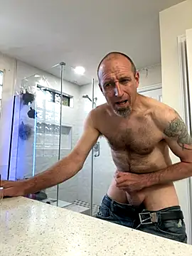 El Gizmo online show from 12/05/25, 04:58