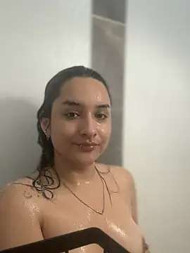 hanna lee02 online show from 01/31/25, 10:20