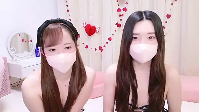 Snapshot of akaneppi_ chatting on 02/14/25, 03:15 akaneppi online show from 02/14/25, 03:15