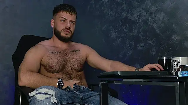 juliusmasters online show from 12/01/25, 08:03