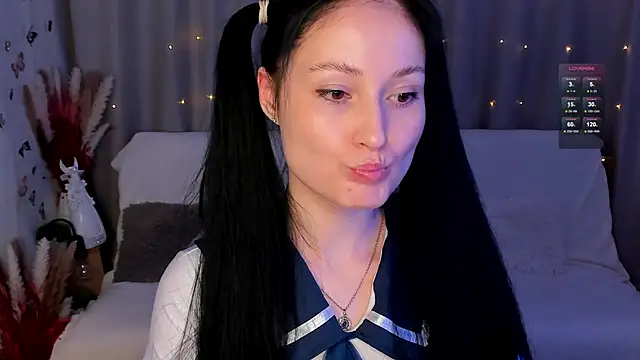 LisaMooore online show from 01/15/25, 02:24