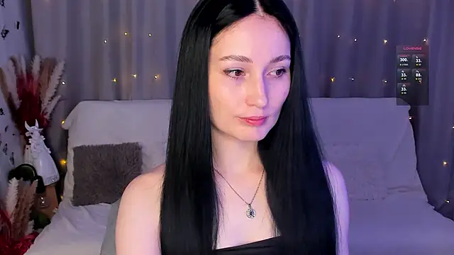 LisaMooore online show from 01/25/25, 05:40