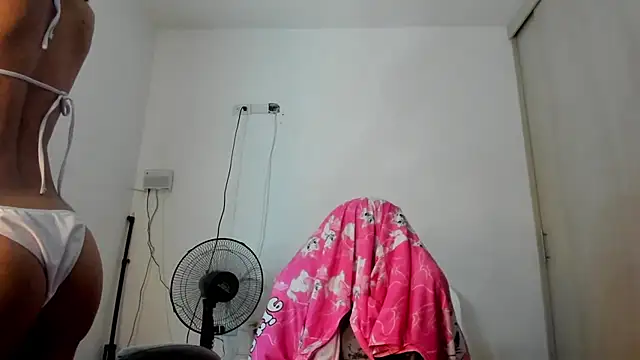  juliana star  online show from 07/14/26, 10:04