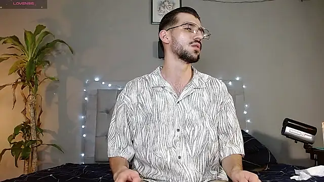 Mr WhiteCock online show from 02/14/25, 12:09