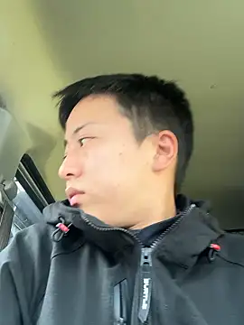 emon2122 online show from 03/18/26, 12:25