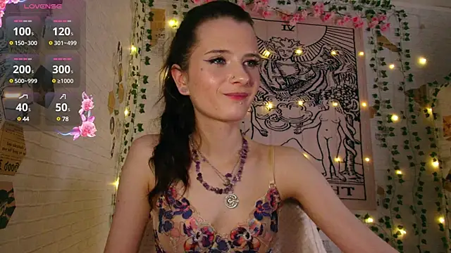 summerhazeee online show from 03/15/25, 06:10