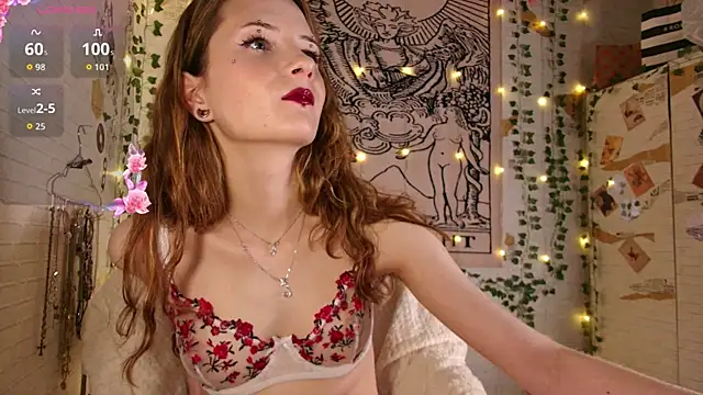 summerhazeee online show from 11/08/25, 05:23