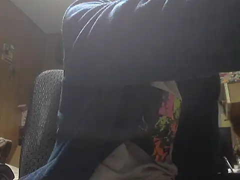 Snapshot of shikokichi55 chatting on 01/11/25, 03:42 shikokichi55 online show from 01/11/25, 03:42